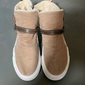 Women’s Blowfish Shoes